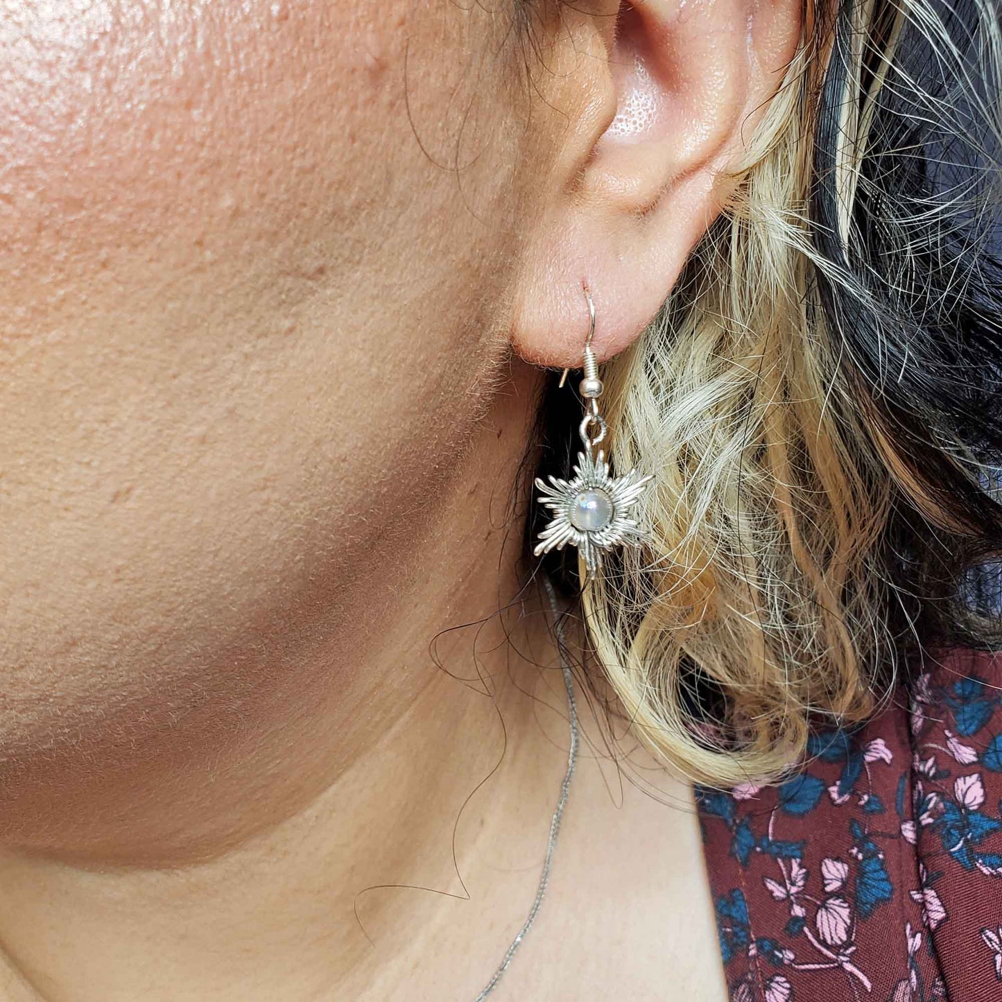 Agate Sun & Moon Earrings – Alignment, Grounding & Cosmic Radiance