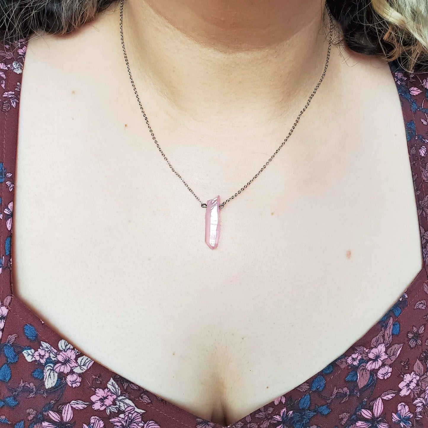 Angel Aura Rose Quartz Necklace – Divine Love & Gentle Radiance