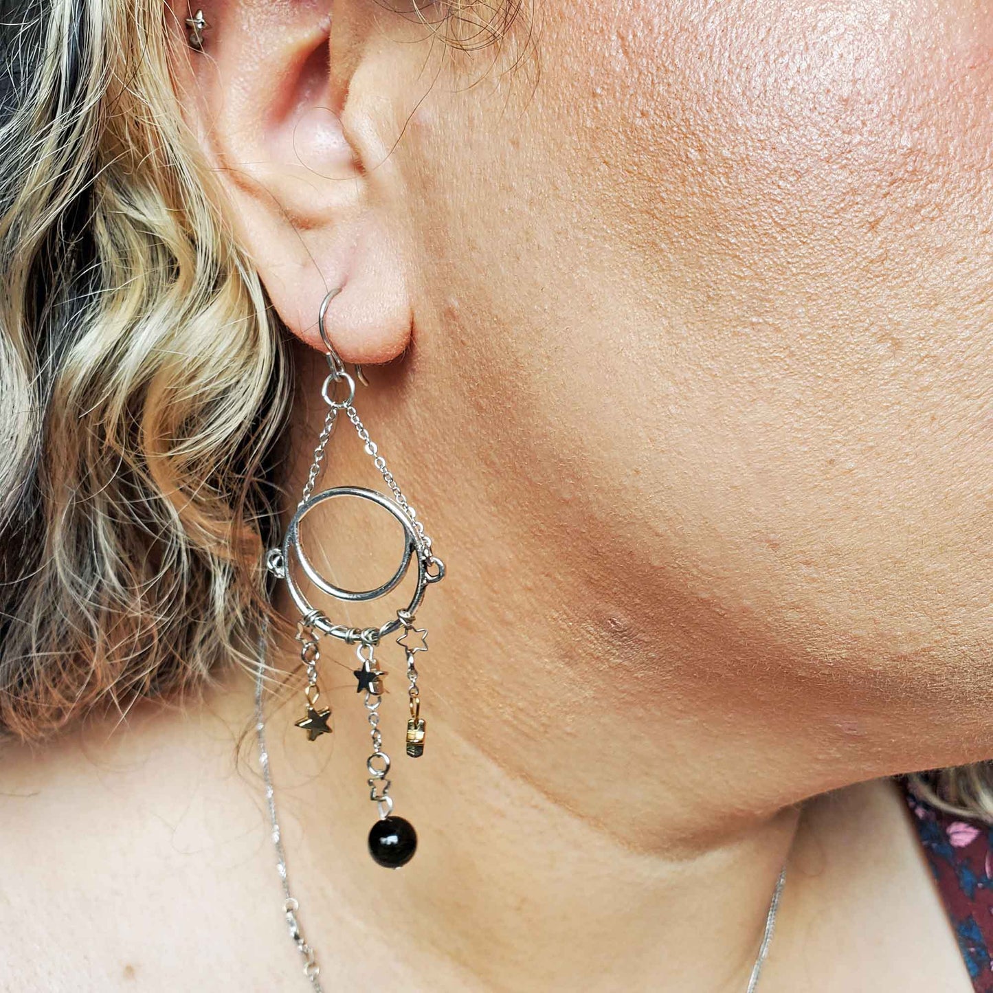 Rhysand’s Sky Earrings – Stars, Shadows & Night Court Magic