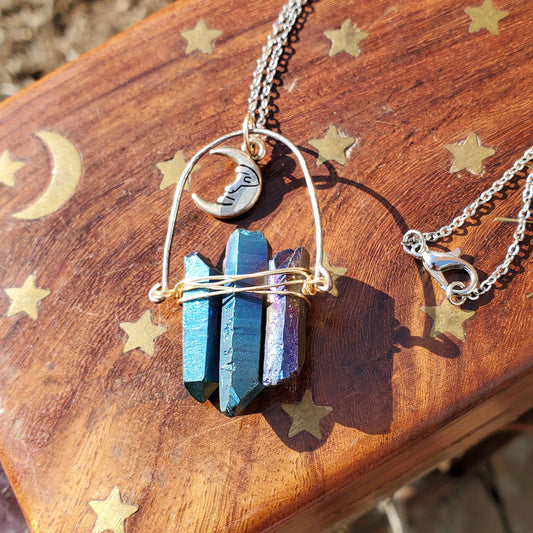 Blue Electroplated Quartz Moon Necklace – Truth, Power & Cosmic Vibes