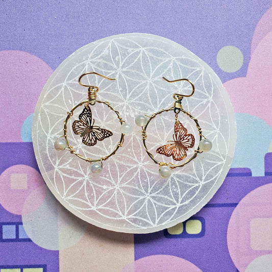 Agate Butterfly Circle Earrings – Grounding, Growth & Golden Energy