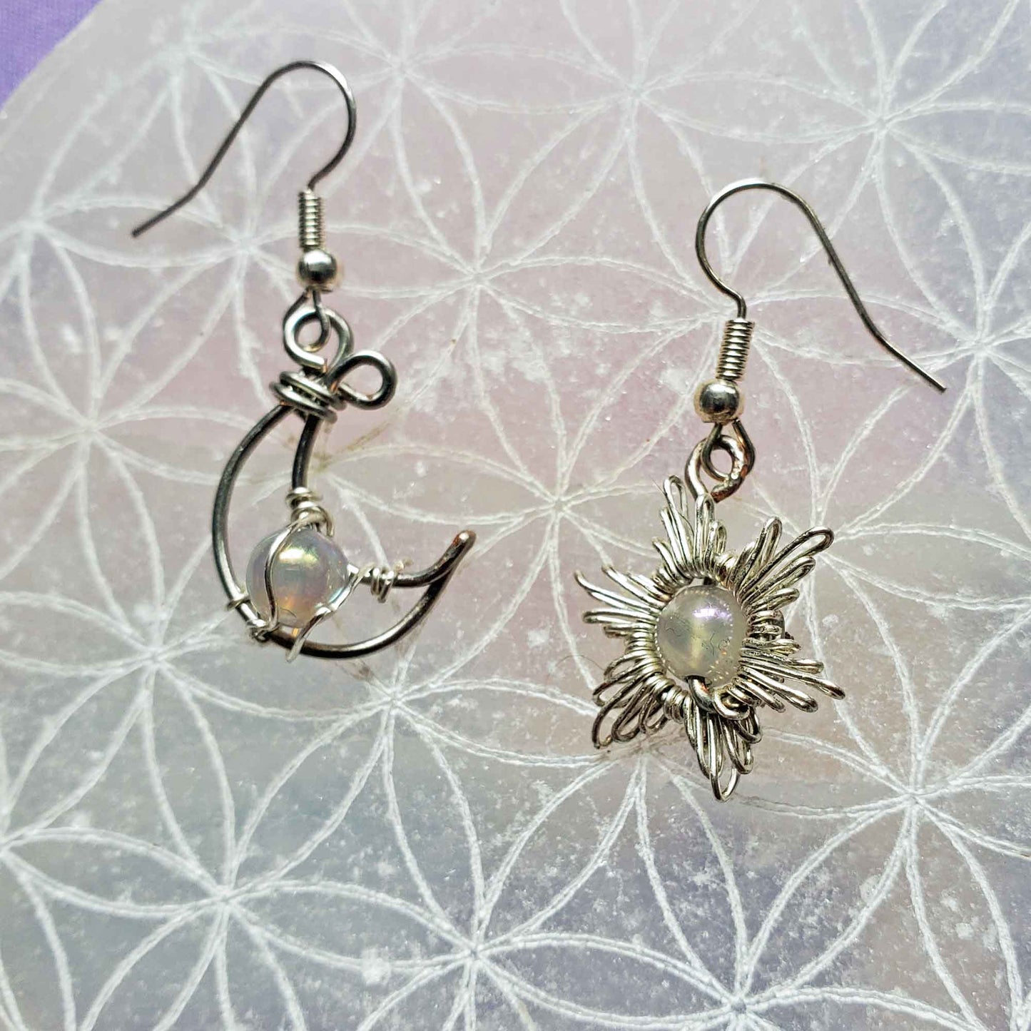 Agate Sun & Moon Earrings – Alignment, Grounding & Cosmic Radiance