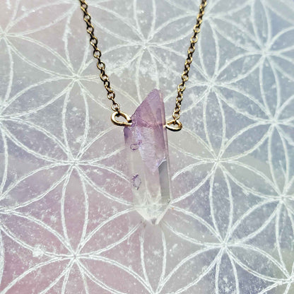 Angel Aura Amethyst Necklace – Spiritual Radiance & Sacred Geometry