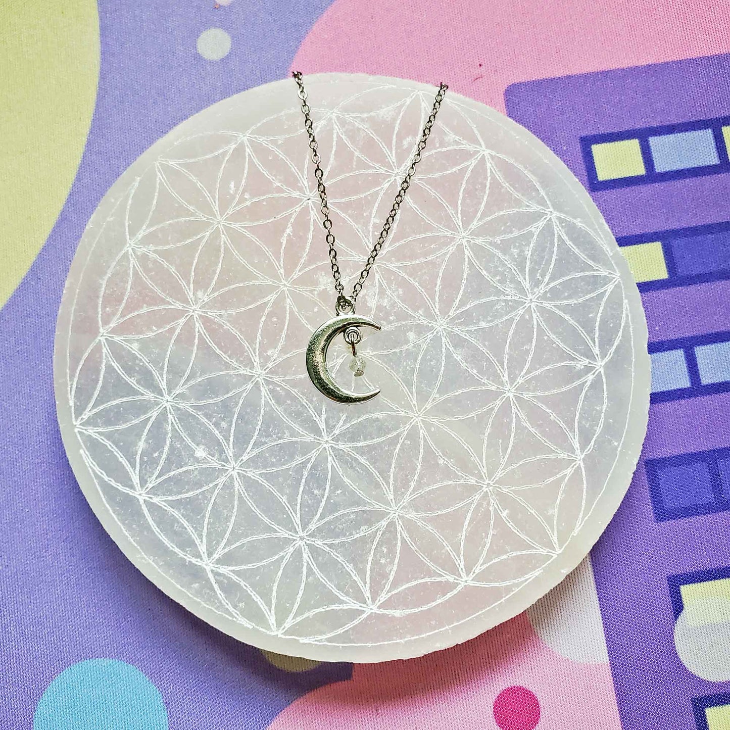Labradorite Crescent Necklace – Inner Sight & Lunar Protection