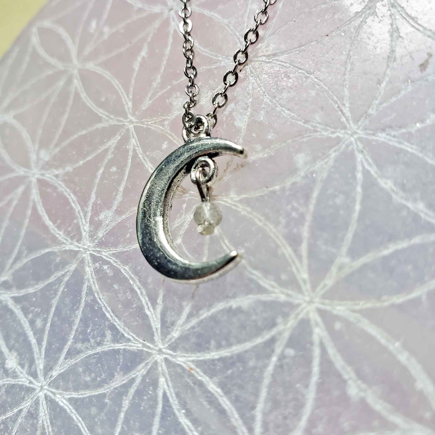 Labradorite Crescent Necklace – Inner Sight & Lunar Protection