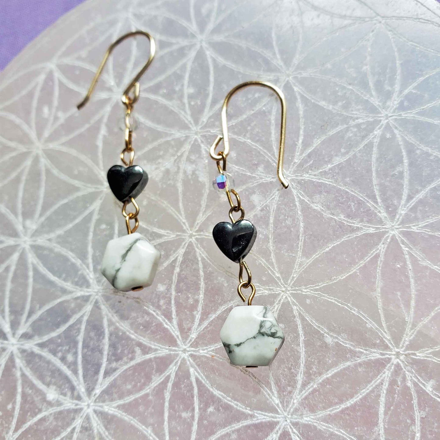 Hematite Heart & Howlite Earrings – Calm Strength & Energetic Clarity