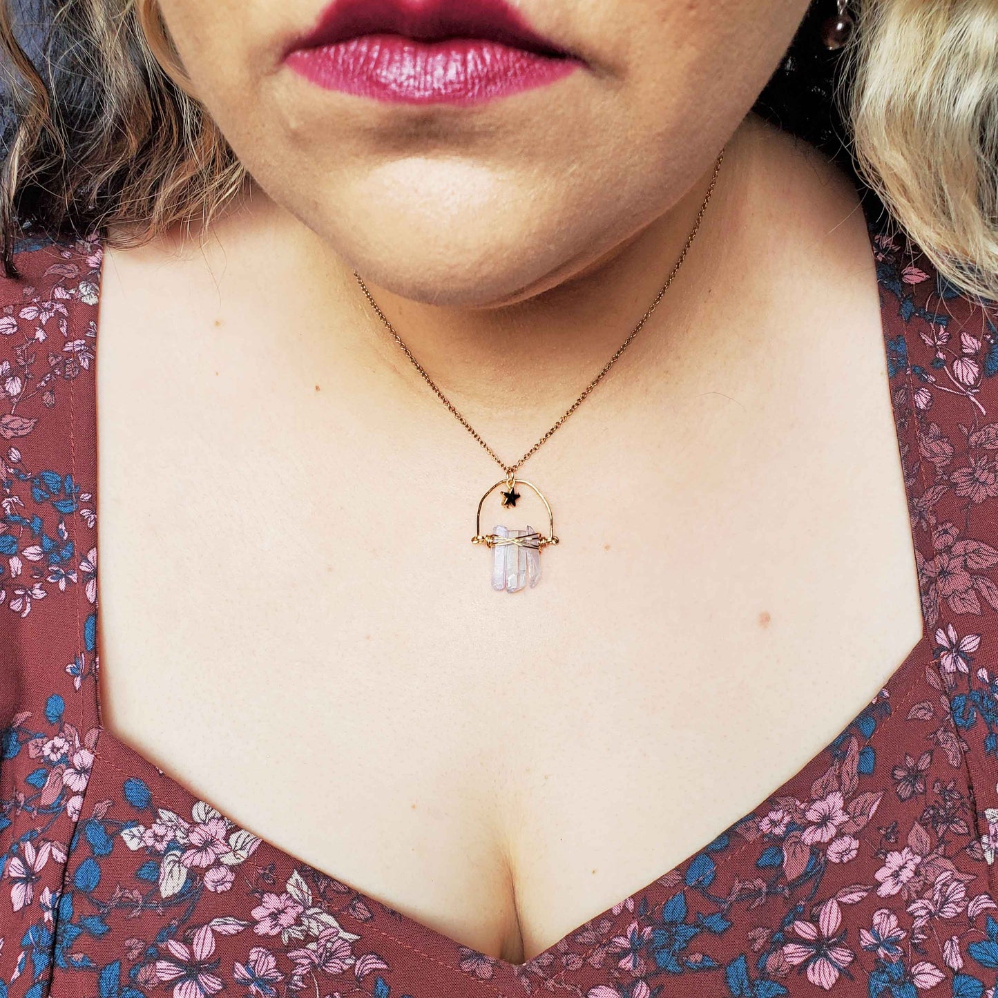 Lavender Quartz Star Necklace – Tranquility, Crown Light & Inner Bloom